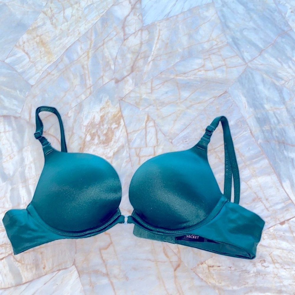 Victoria Secret Green Very Sexy Green 32B Bra